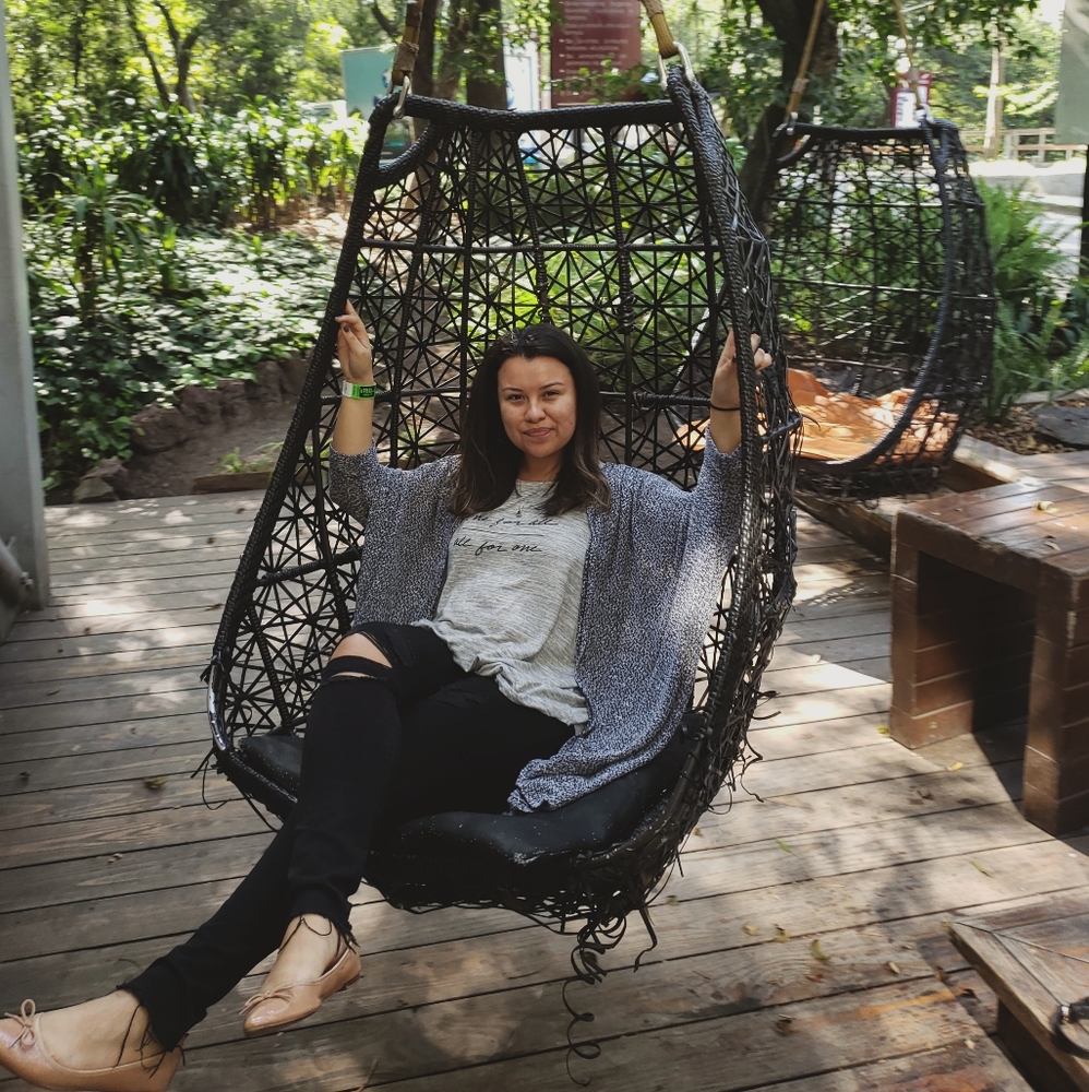 Meet your Posher, Alessandra